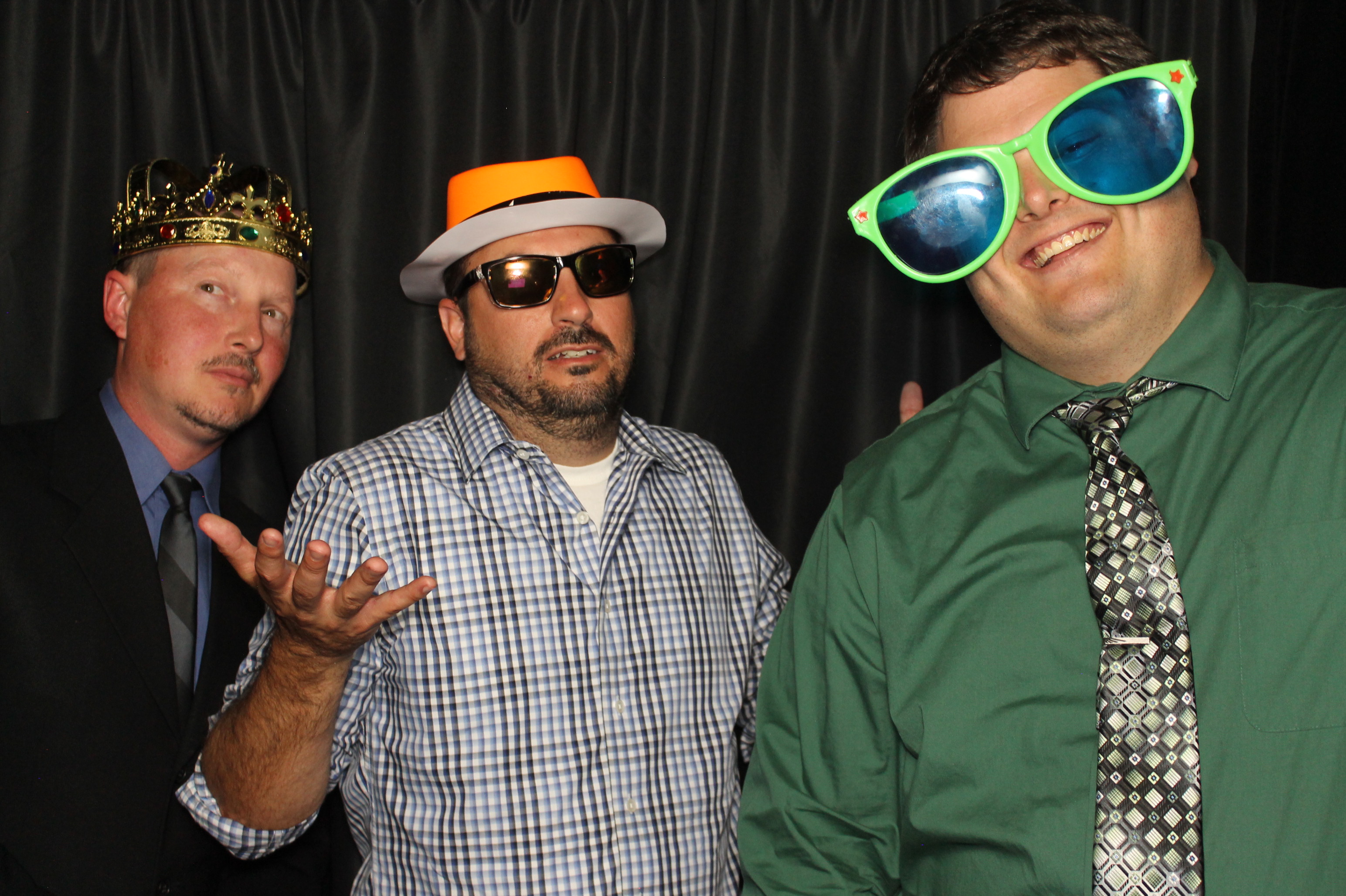 Rachel Dixon Wedding Reception | View more photos from the event at gallery.photoboothcincy.com/u/PhotoBoothCincy/Rachel-Dixon-Wedding-Reception